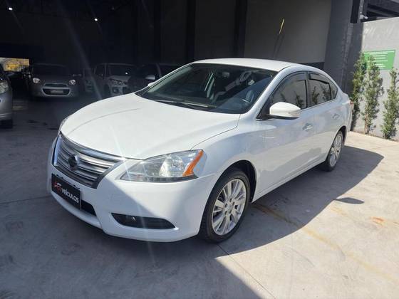 NISSAN SENTRA 2.0 SV 16V FLEX 4P AUTOMÁTICO NISSAN SENTRA 2.0 SV 16V FLEX 4P AUTOMÁTICO